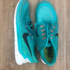 Men’s Nike free 5.0 running shoes